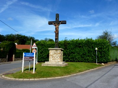 Rimogne (Ardennes) croix de chemin