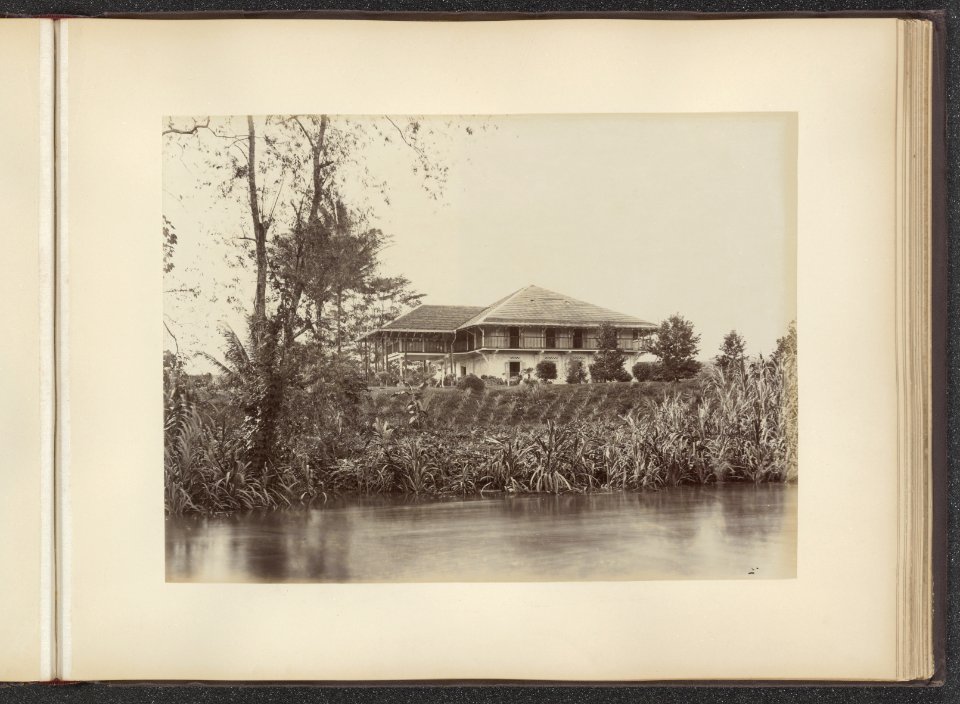 Riviergezicht. Haven met stoomschepen, Bestanddeelnr 852 52
