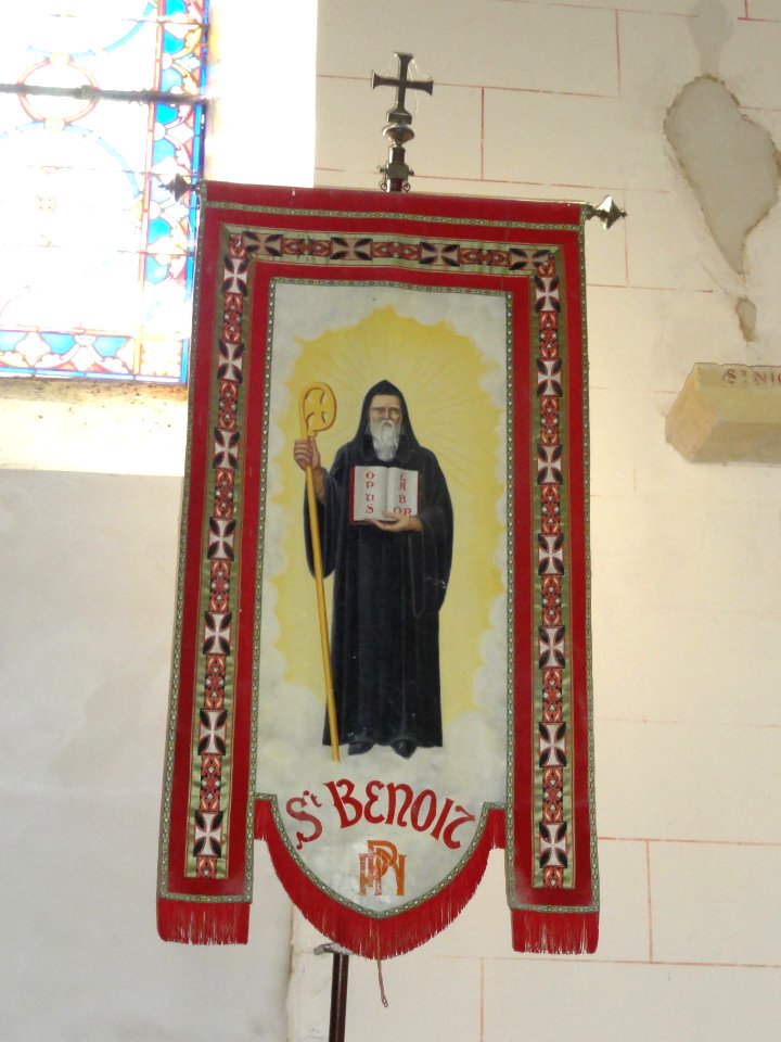 Riville (Seine-Mar.) église, bannière de procession (02)