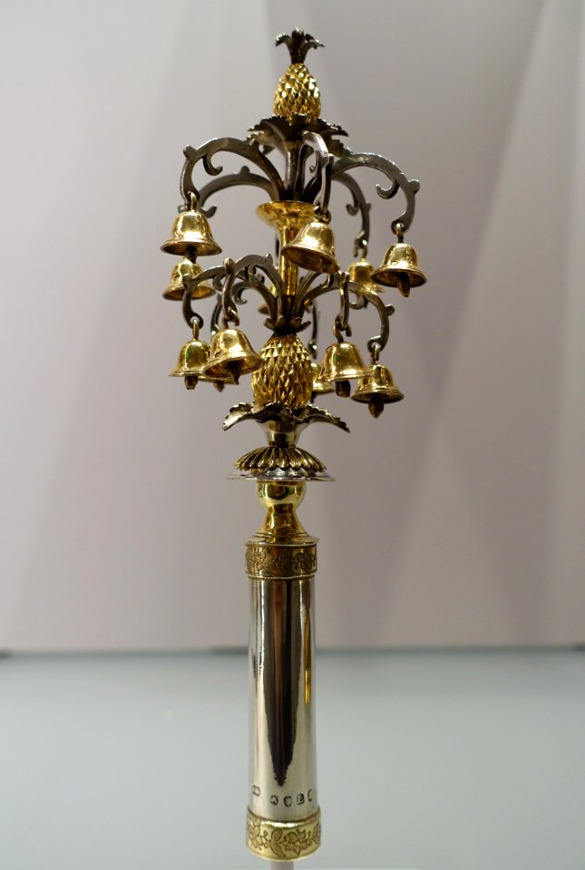 Rimmon (Torah finial), British, makers mark IT in rectangle, possibly for James Trender, 1806-1807, silver, parcel-gilt - Fogg Art Museum, Harvard University - DSC01373