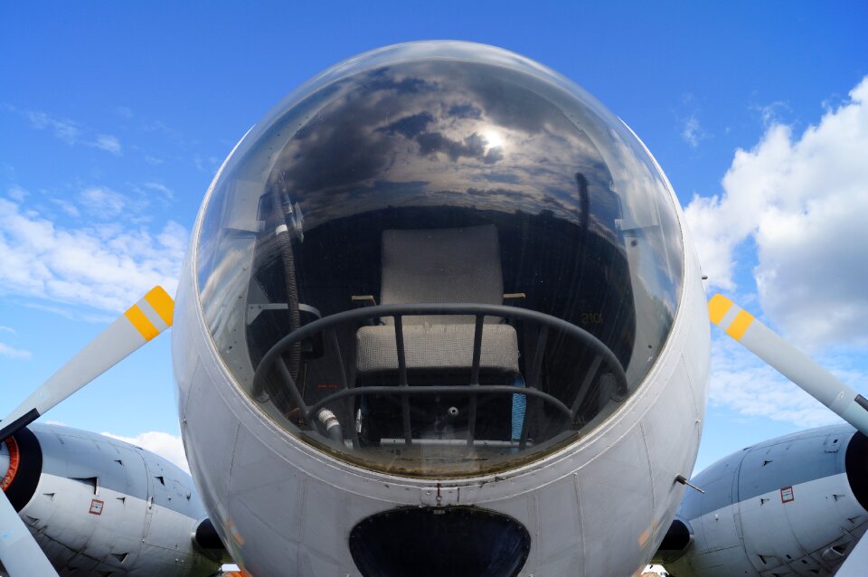 Cabin sky propeller photo