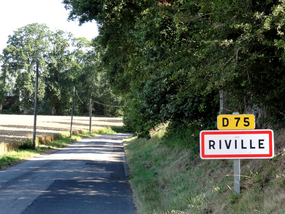 Riville (Seine-Mar.) entrée