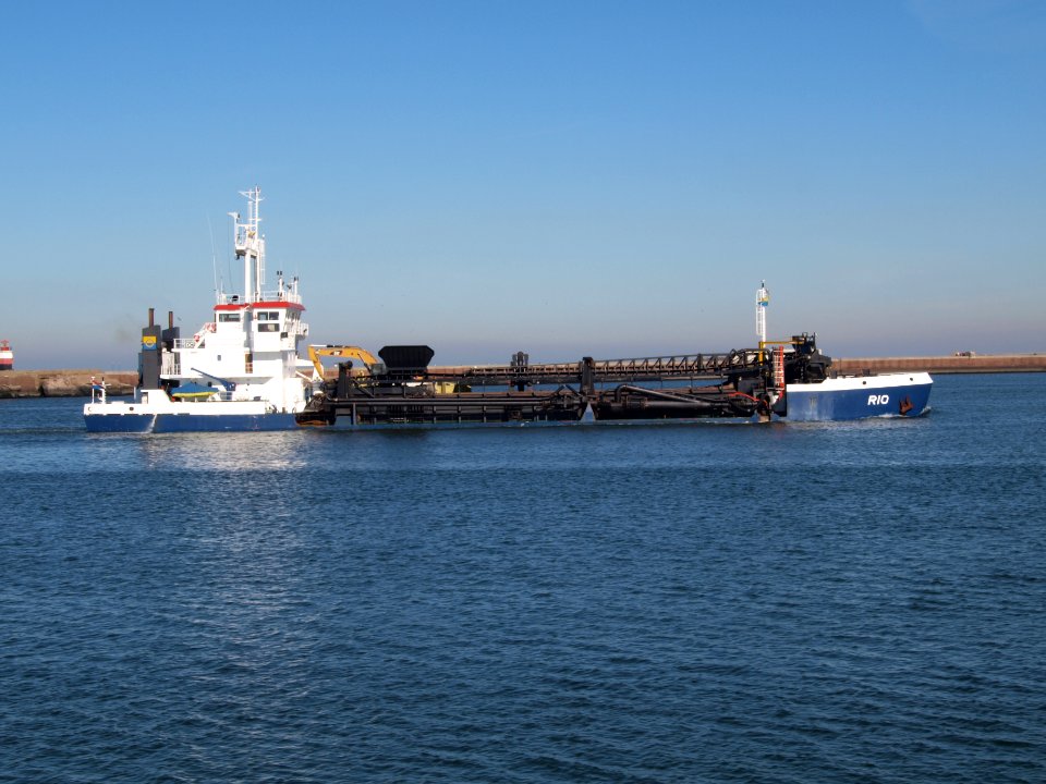 Rio IMO 8613047 at IJmuiden photo-2