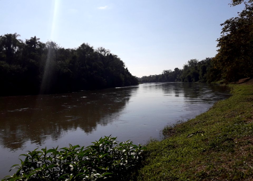 Rio Paraíba do Sul visto de Pindamonhangaba 2