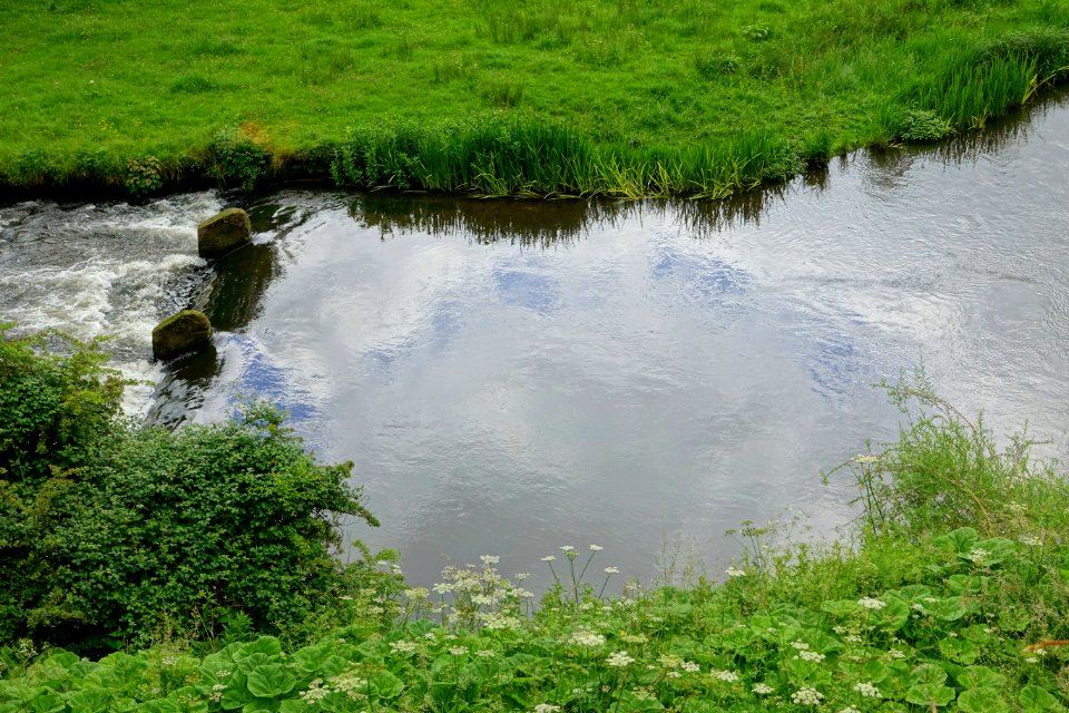 River Wye at Haddon Hall - Bakewell, Derbyshire, England - DSC02936
