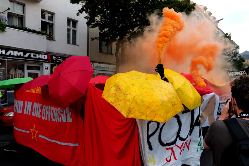 Rise up 4 the revolution demonstration Berlin 2020-07-19 77