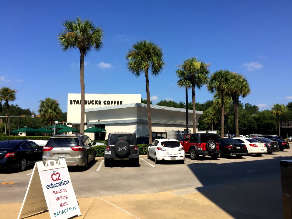 Riveroaksshoppingcenterstarbucks1