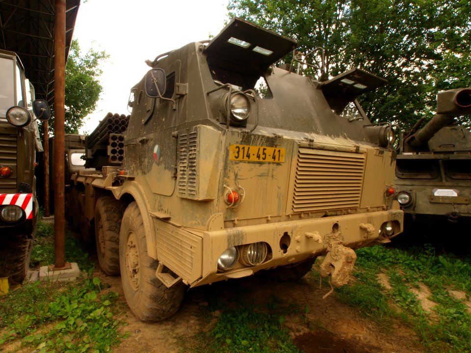 RM-70 uses chassis of the Tatra 813 8x8 truck pic2