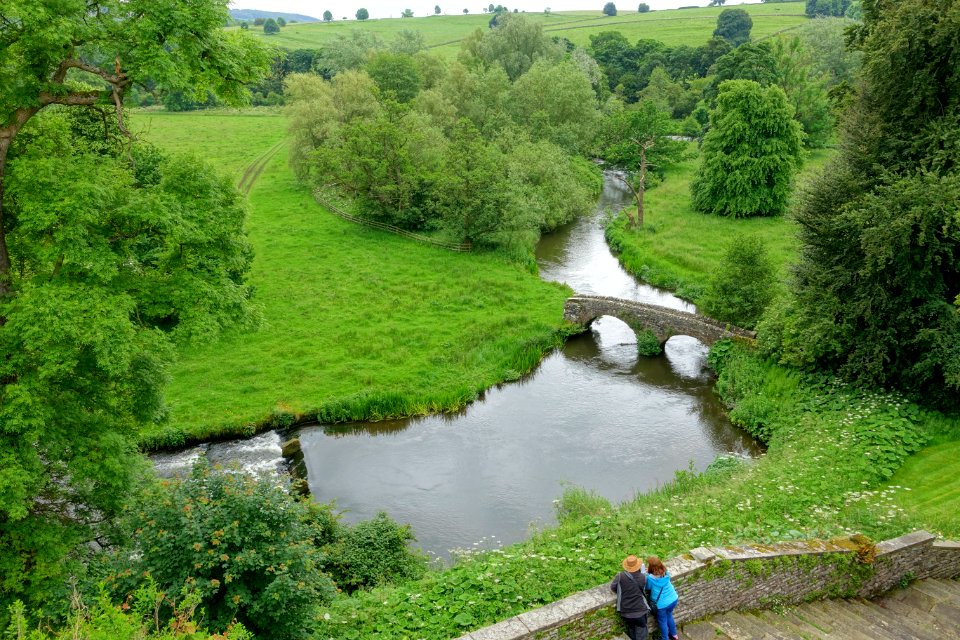 River Wye at Haddon Hall - Bakewell, Derbyshire, England - DSC02890