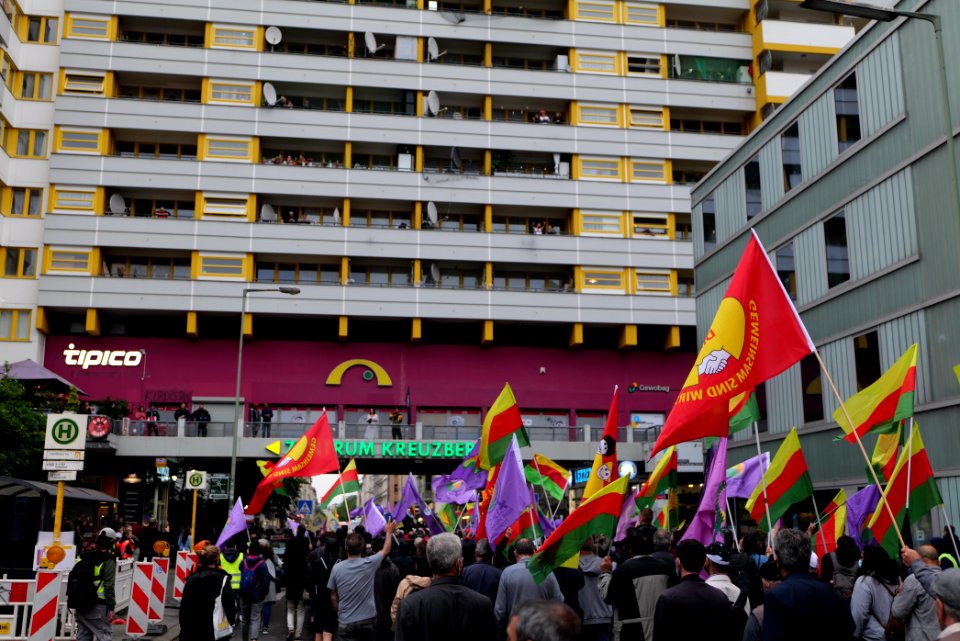 Riseup4Rojava demonstration Berlin 2020-06-20 50