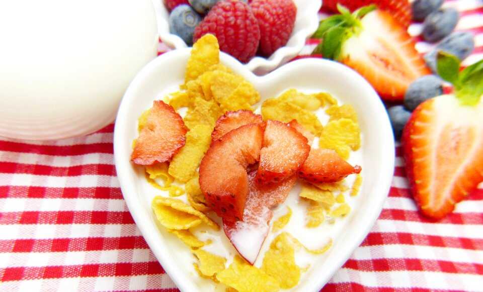 Fruits muesli strawberries