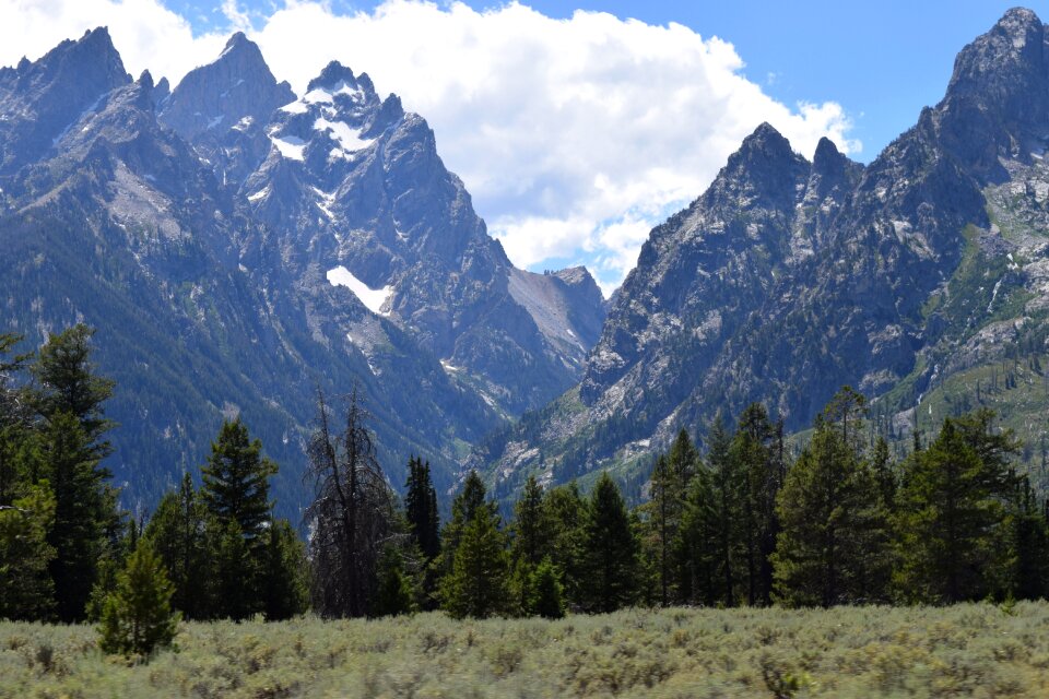 Tetons mountain peaks mountains