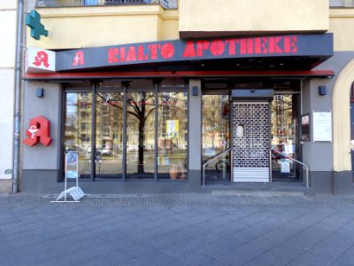 Rialto-Apotheke in Berlin photo