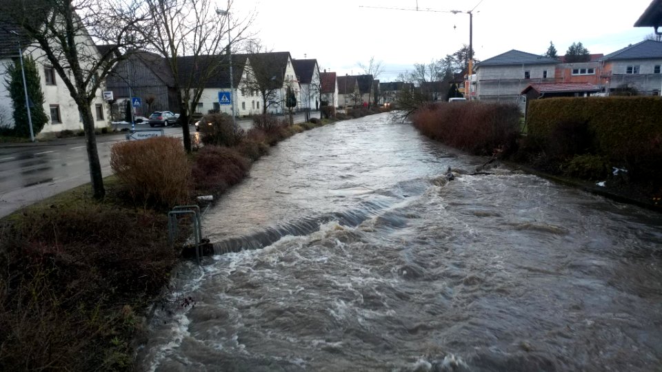 Riß in Rißtissen bei Hochwasser