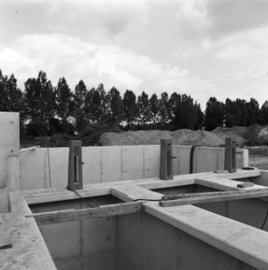 Rioolwaterzuiveringsinstallaties, aanbouw, Utrecht, Bestanddeelnr 167-0048