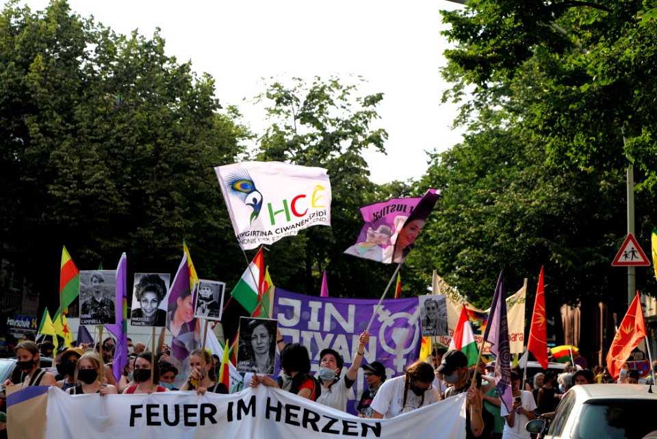 Rise up 4 the revolution demonstration Berlin 2020-07-19 54