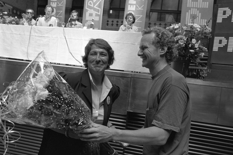 Ria Beckers is gekozen tot lijsttrekker voor Groen Links, rechts partijvoorzitte, Bestanddeelnr 934-4713