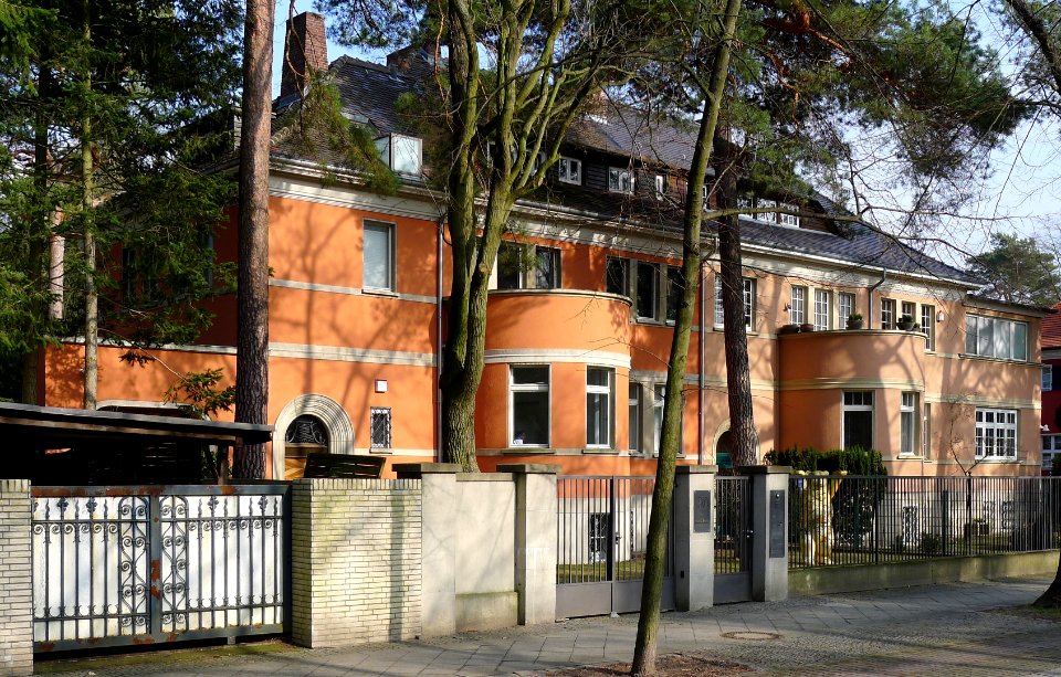 Rheinbabenallee 40-40A