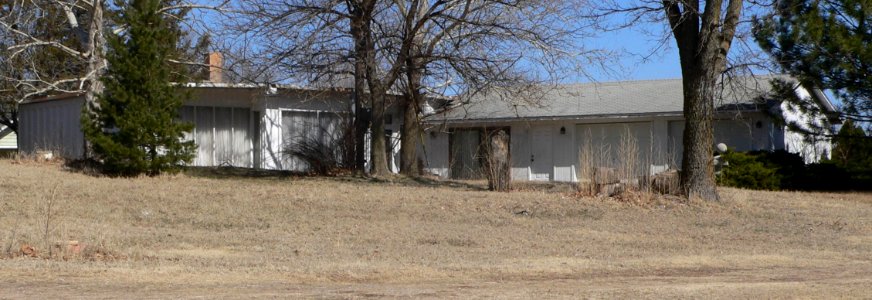 Richard E. Dill house (Alexandria, Nebraska) from SW 1