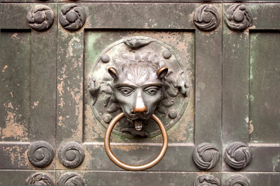 Ribe Domkirke bronze door knocker 2015-07-27