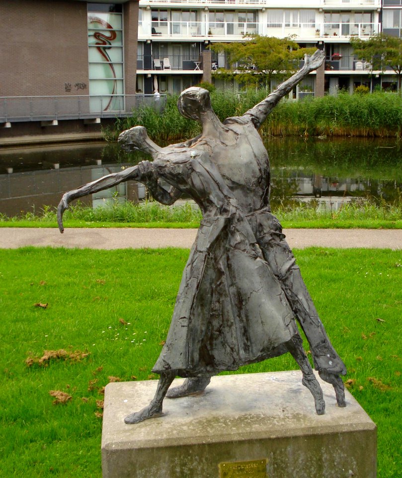 Ridderkerk kunstwerk danspaar