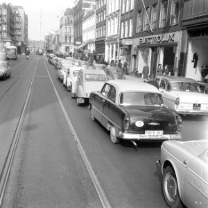 Rijvorming in Vijzelstraat, Bestanddeelnr 916-2373