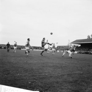 RHC tegen Haarlem 1-1, voetbal, spelmomenten, Bestanddeelnr 914-3576
