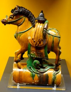 Ridge tile 04, China, Ming and Qing dynasty, 17th-18th century, glazed earthenware - Royal Ontario Museum - DSC03609