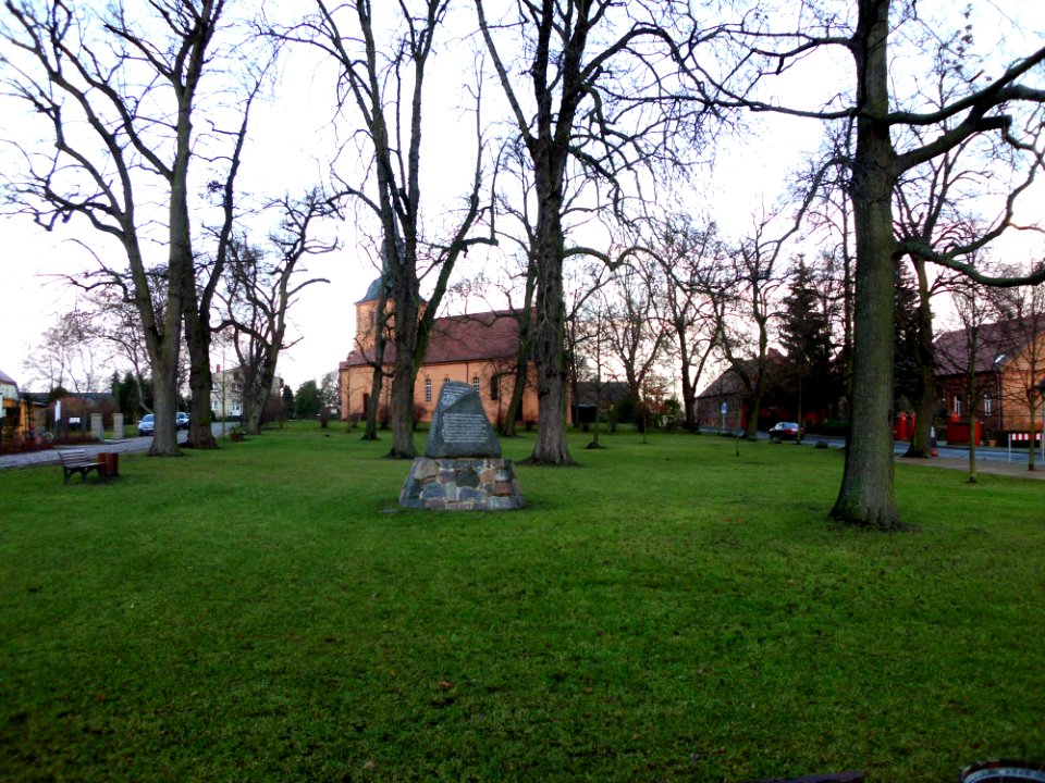 Ribbeck Dorfkirche 4