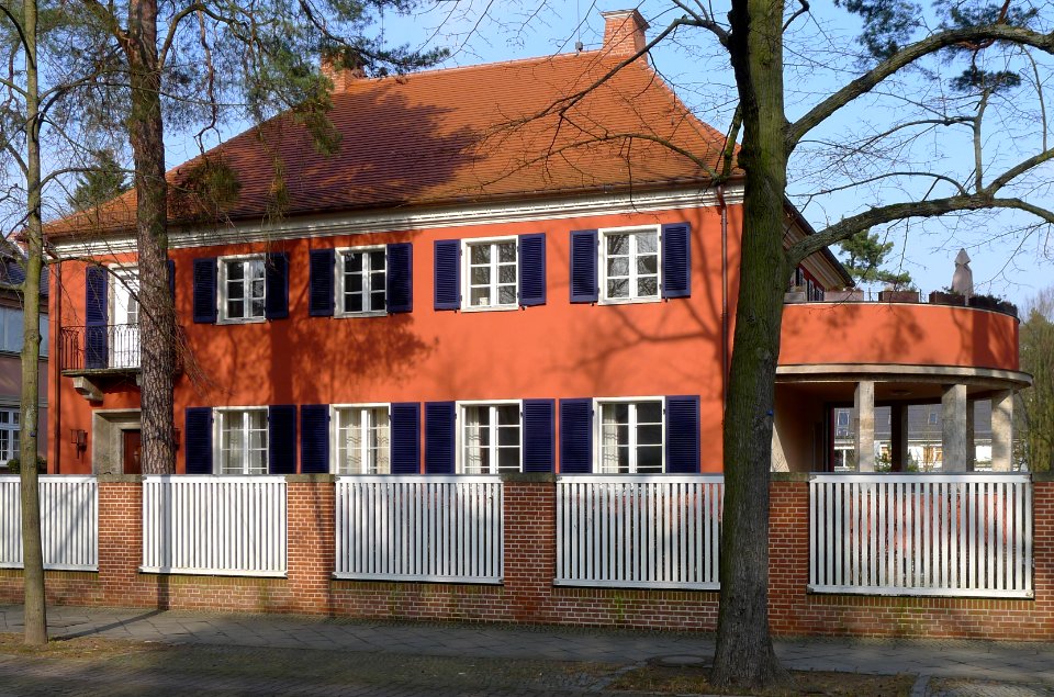 Rheinbabenallee 42