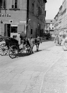 Rijtuig op de Oude Markt, Bestanddeelnr 190-0043