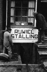 Rijwielstalling in de Kerkstraat geopend, Bestanddeelnr 926-8808