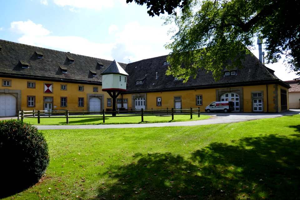 Rheder - Vorburg - Innenhof - 2