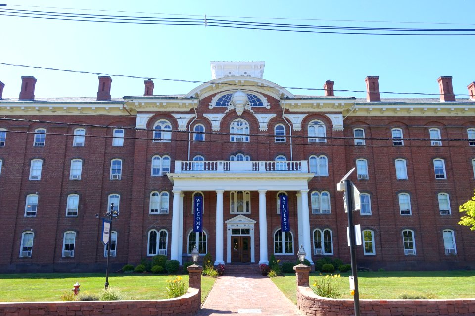 Rich Hall - Wilbraham & Monson Academy - Wilbraham, Massachusetts - DSC02421