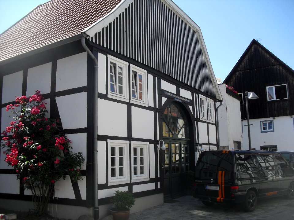 Rietberg-Emsstrasse 2