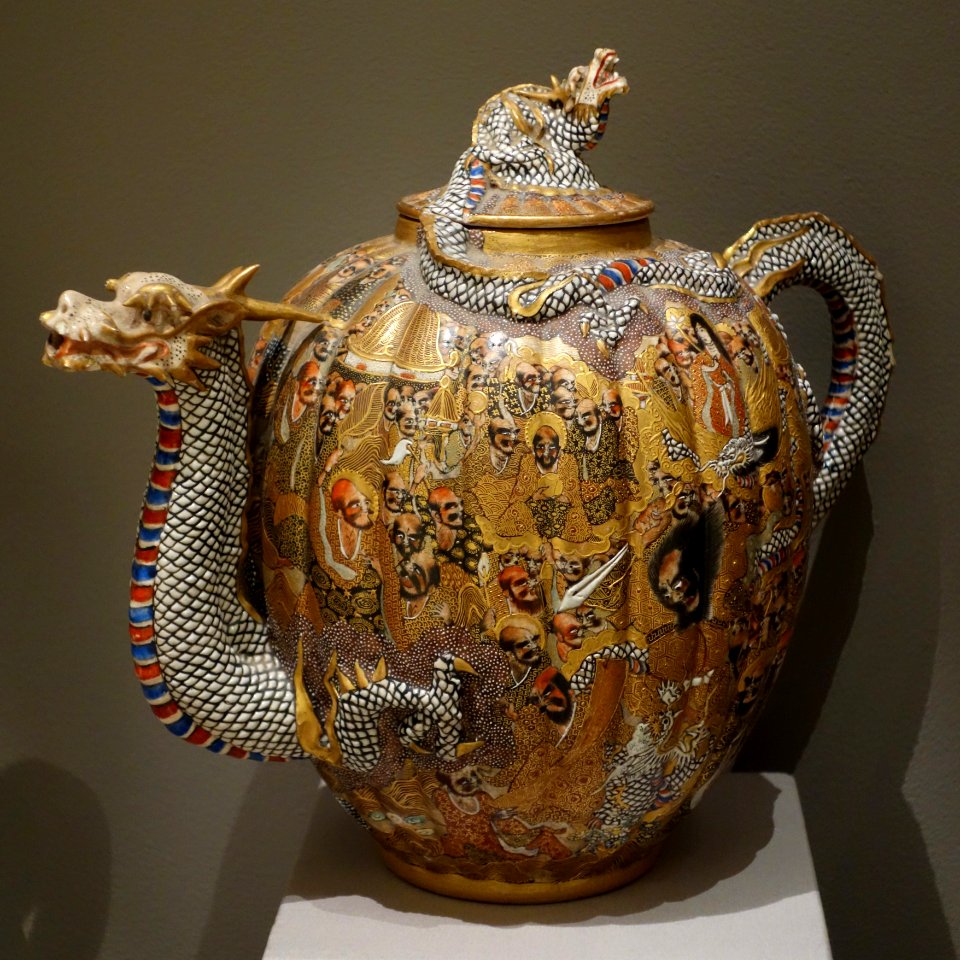 Ribbed Teapot, Japan, decorated by Kato Keizan, undated, earthenware with overglaze, gold, and raised white enamel - Chazen Museum of Art - DSC02406