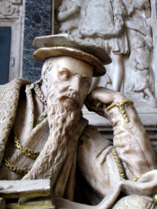 Rich tomb, Holy Cross, Felsted 05