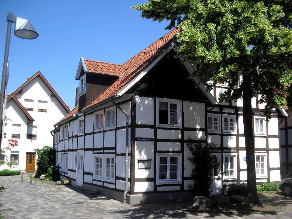 Rietberg-Klosterstrasse 1