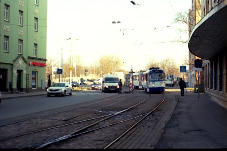 Riga tram 50813 2020-03 oneway section Brasas bridge photo