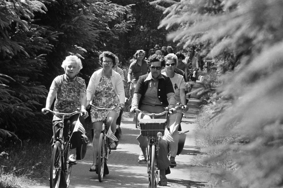 Rijwielvierdaagse in Drenthe, Bestanddeelnr 927-3185