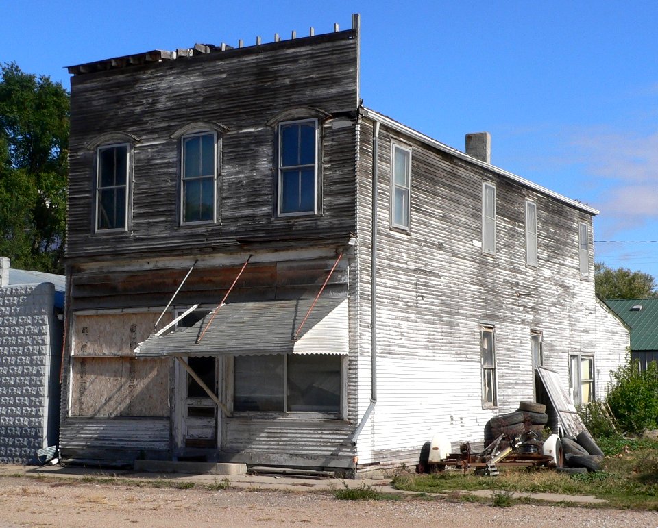 Richland, Nebraska bldg on Tilden 1