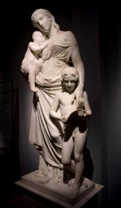 Rijksmuseum Beeld Vrouw met kind en jongen Lorenzo Bartolini 01