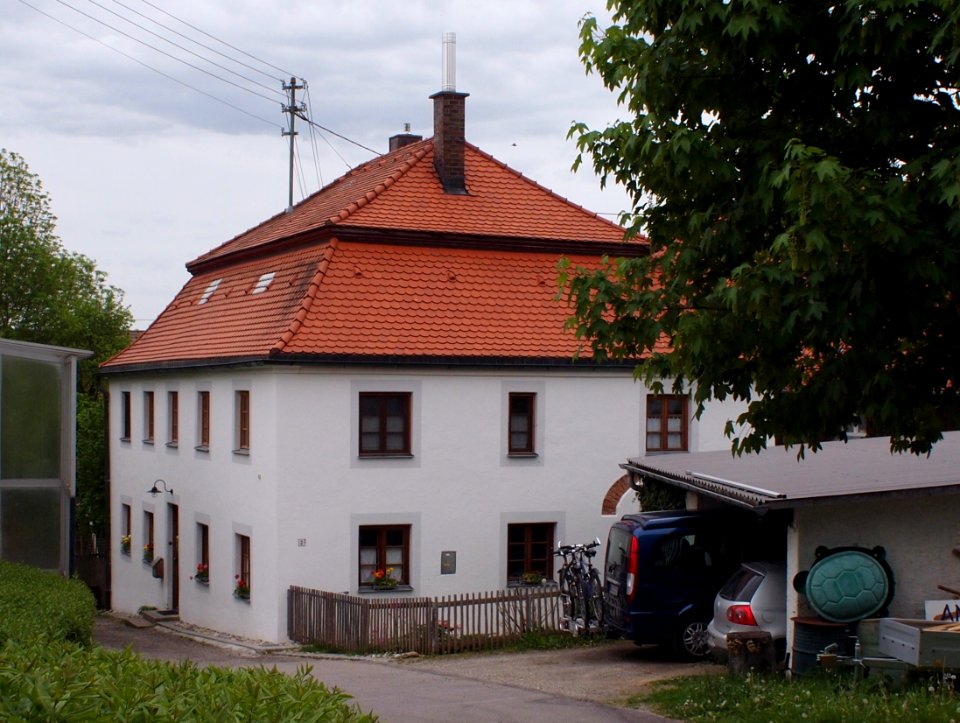 Richard-Wiebel-Gaesschen 2