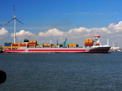 RIJNBORG - IMO 9355812 - Callsign PHFZ, in front of Berendrechtsluis, Port of Antwerp, pic1