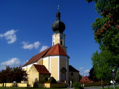 Sallach-kirche-sankt-nikolaus photo