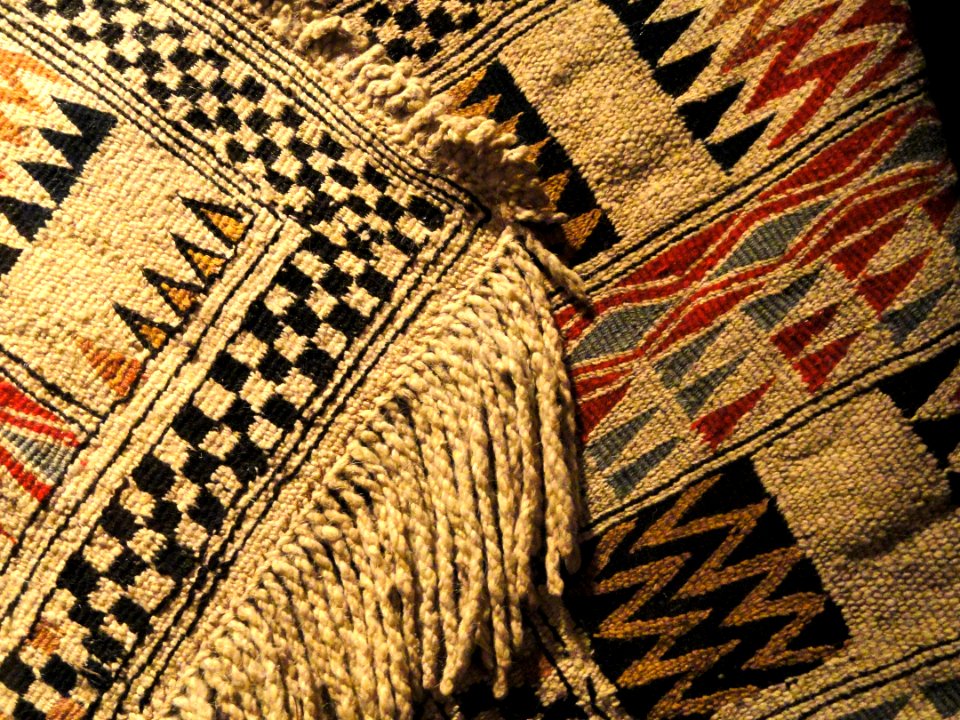 Salish cloak detail, cataloged 1828 - Museum of Cultures (Helsinki) - DSC04960