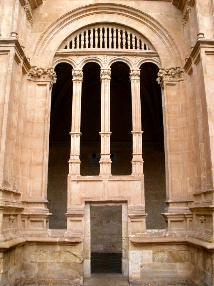Salamanca - Convento de San Esteban, claustro 11