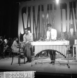 Sammy Davis Jr tijdens optreden in theater Carre, Bestanddeelnr 916-2022