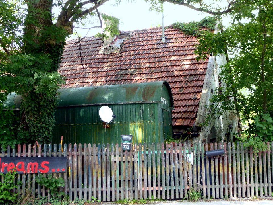Salmdorf, Johann-Karg-Straße 57, 1