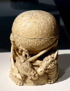 Salt vessel, 15th or 16th century AD, ivory - Ethnological Museum, Berlin - DSC02369